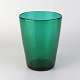 Vase i 
transparent 
grønt glas
Producent 
Reimyre 
Glysbruk
Fremstår med 
støbningsboble 
i ...