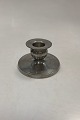 Just Andersen 
Tin Lysestage 
No. 2472
Fin, men brugt 
stand
Måler 14 cm / 
5,51 inches