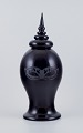Roberto Cavalli 
for Murano,
Gulvlågvase af 
sort kunstglas.
Tung vase af 
høj ...