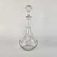 Flaske med prop 
af 
gennemsigtigt 
glas med 
båndslibning
Producent 
Holmegaard
Højde 24,5 ...