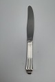 Hans Hansen 
Arvesølv No. 6 
Sterling Sølv 
Frokostkniv
