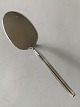 Kagespade 
Ballerina 
Sølvplet
Produceret af 
O.V. Mogensen
Længde. 17,3 
cm 
Pæn og 
velholdt stand
