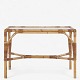 height: 55 cm
width: 80 cm
depth: 55 cm
Pæn, brugt 
stand. Ny 
glasplade.
