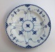 Royal 
Copenhagen. 
Musselmalet, 
halvblonde. 
Middagstallerken.
 Model 571. 
Diameter 25 cm. 
 (2 ...