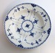 Royal 
Copenhagen. 
Musselmalet, 
halvblonde. Dyb 
tallerken. 
Model 565. 
Diameter 24,5 
cm.  (2 ...