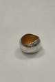 Georg Jensen 
Sterling Sølv 
Saltkar med Gul 
Emalje af Søren 
Georg Jensen 
No. 1067
Måler 4cm x 
...