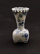 Royal 
Copenhagen 
musselmalet 
blomster vase 
1/1161 
1.sortering 
emne nr. 617043