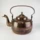 Kobber kedel 
med hank og låg
Stemplet Chr 
VIII 
(1786-1848), 
Brede Wærk
Producent 
Brede ...