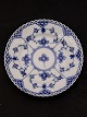 Royal 
Copenhagen 
musselmalet 
helblonde 
tallerken 
1/1088 15 cm. 
1.sortering 
emne nr. 618049 
Lager:12