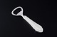 Georg Jensen
Flaskeåbner i 
mønsteret 
"Liljekonval" 
(Lily of the 
Valley). 
Blankpoleret 
sterling ...