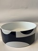 Verner Panton 
large bowl.
Design Verner 
Panton.
H: 8.5 cm – Ø: 
24 cm.
Well-
maintained ...