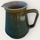 Knabstrup, Grøn 
Nøddebo, kande, 
Højde 12,5cm, 
bredde 13,5cm, 
Design Johannes 
Hansen *Pæn 
stand*