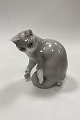 Bing og 
Grøndahl Figur 
af Stor Kat No. 
1686. Meget 
sjælden figur 
af gråhvid kat 
med poten ...