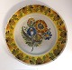 Kellinghusen. 
Earthenware 
dish. Diameter 
30.3 cm. With 
very small edge 
notches.