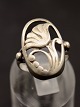 830 sølv 
vintage ring 
størrelse 52 
emne nr. 620059