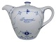Bing & Grøndahl 
Blåmalet / 
Musselmalet 
tykt 
jernporcelæn, 
tekande med 
logo fra 
Imperial ...