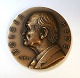 Danish 
Numismatic 
Association 
(DNF). Holger 
Hede bronze. 
Diameter 54 mm. 
No.86/500