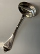 Antik Rococo, 
Sølv Sovseske 
(Rokoko)
Længde 18,5 
cm.
Velholdt 
stand.
Poleret og 
pakket i pose.