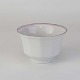 Kongelig skål 
til sukker i 
porcelæn fra 
stellet Palads. 
Nr. 1556/8608
Producent 
Royal ...