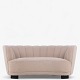 Nybetrukket.
height: 66 cm
width: 160 cm
depth: 80 cm
seat height: 
43 cm
