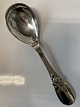 Evald Nielsen 
No. 16 
Serveringsske 
Sølv.
Længde 24,7 
cm.