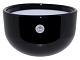Holmegaard 
Palet, round 
black bowl.
Still with 
original label.
Designet by 
Michael Bang in 
...