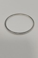 Helen Elhauge 
Sterling Sølv 
Armring 
Indre 
Diameter: 62 mm 
/ 2.44 inch
Vægt 19,2 g / 
0.68 oz