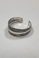 Moderne åben 
Armring i 
Sterling Sølv
Indre bredte: 
57 mm / 2.24 
inch  
Vægt: 20,5 g / 
0.72 oz