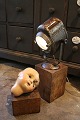 Fransk mini 
projektør af 
mærket 
"Cremer-Paris" 
fra 40érne
i afpudset 
metal med super 
patina ...