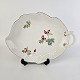 Bladformet fad 
i porcelæn fra 
stellet Balder
Nr. 199
Producent Bing 
& Grøndahl
Balder er ...