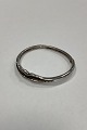 Moderne Armbånd 
i Sterling Sølv 
fra Hermann 
Siersbøl
Indre bredte: 
59 mm / 2.32 
inch  
Vægt: ...