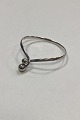 Moderne Armbånd 
i Sterling 
Sølv, 95% 
Indre bredte: 
64 mm / 2.52 
inch  
Vægt: 14,3 g / 
0.51 oz