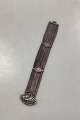 Armbånd i 
Sterling Sølv 
med ornamentik
Måler: 18 cm / 
7.09 inch
Vægt: 40,3 
gram / 1.42 oz
