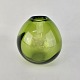 Dråbeformet 
vase i majgrøn 
glas
15469
Design af Per 
Lütken
Produceret af 
...