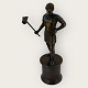 Bronze figur af 
Guden Thor med 
sin hammer, 
lille sprække i 
soklen ved hans 
fod (se foto) 
ellers ...