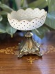 Vintage bowl 
from the 1800s 
-1900s, the 
bowl is in 
opaline glass 
(milky white 
glass) with ...