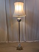 Standerlampe
 Kr. 1200,-