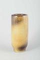 Mari Simmulson 
for 
Upsala-Ekeby
Keramik Vase, 
model 4011, 
1960’erne.
Cylindrisk 
vase i ...