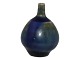 Höganäs keramik 
fra Sverige, 
miniaturevase 
designet af 
John Andersson 
(1899-1965). 
John ...
