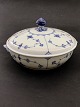 Royal 
Copenhagen 
musselmalet 
rund terrin 
2868