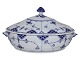 Royal 
Copenhagen Blue 
Fluted Half 
Lace, lidded 
bowl (small 
tureen). 
Decoration 
number 1/622 
...