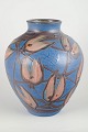 Kähler
Stor keramik 
vase, 
1930’erne.
Stor 
hånddrejet vase 
i glaseret 
stentøj med ...