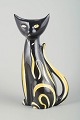 West Germany
Keramik vase, 
1970’erne.
Elegant og 
stiliseret 
keramisk vase 
formet som en 
kat, i ...