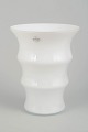 Anja Kjær for HolmegaardVase “Karen Blixen”, slutningen af 1900-tallet.Elegant mundblæst ...