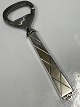Øloplukker i 
Sterlingsølv
Stemplet 
:Sterling
Længde 12,3 cm
Pæn stand og 
pakket i pose
Se ...