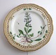 Royal 
Copenhagen 
Flora Danica. 
Lunch plate 
with open-work 
border. Design 
# 3554. 
Diameter 23 cm. 
...