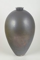 Mobach, HollandMonumental Vase, 1970s.Monumental hand-glazed stoneware vase with a deep ...