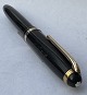 Black Montblanc 216 fountain pen