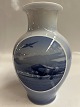 Royal Copenhagen. Vase, Rundskuedagen 1939, Motiv af Københavns Lufthavn