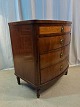 Kommode Kr. 1750,-